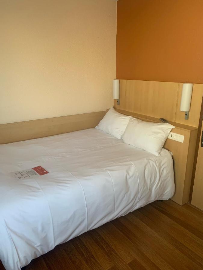Ibis Nancy Centre Gare Et Congres Hotell Exteriör bild